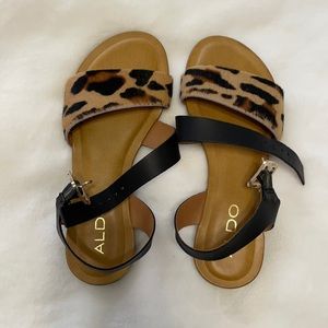 New Aldo flat sandals